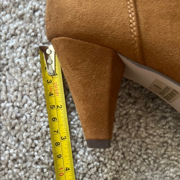 Chase + Chloe Women's Brown Heeled Boots - Picture 8 of 9